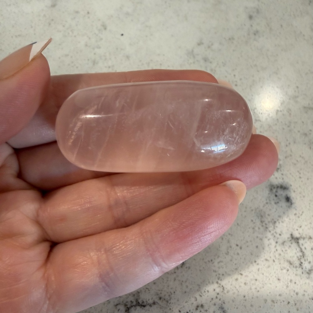 Rose Quartz Pill